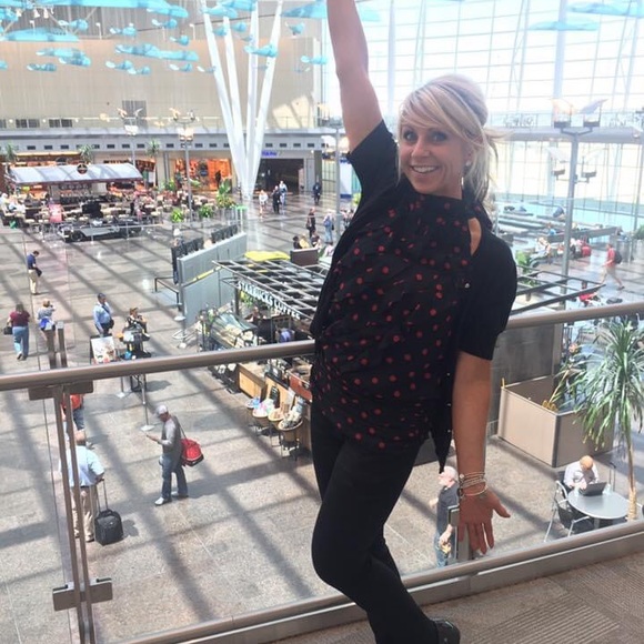 Meet your Posher, Rachel - Picture 4 of 11